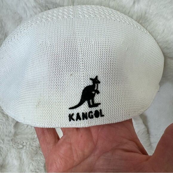 NEW Kangol Kangaroo White Knitting Mesh Vent Air Retro Flat Beret Style 0290 XL - Picture 1 of 9